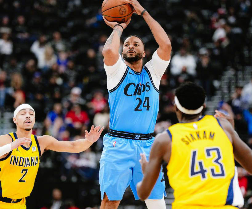 西亚卡姆在DWG比赛中出色防守，出色发挥引发热议！ayx体育