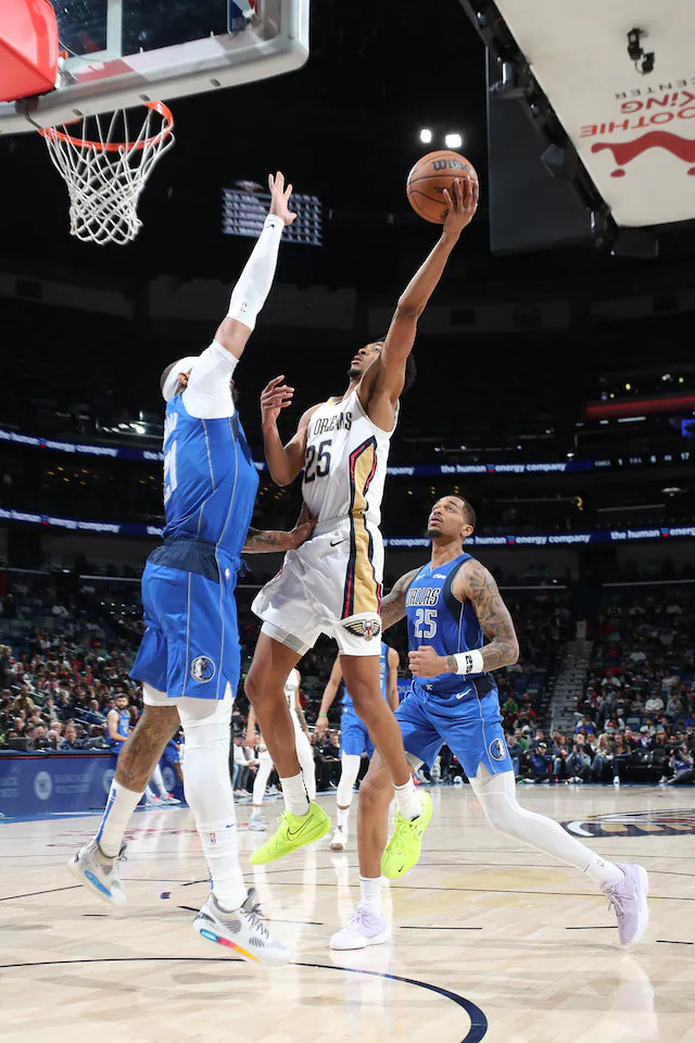 新奥尔良鹈鹕发布备战花絮，加时末段队长鼓劲，NBA总决赛任务艰巨，心理建设被强调的简单介绍